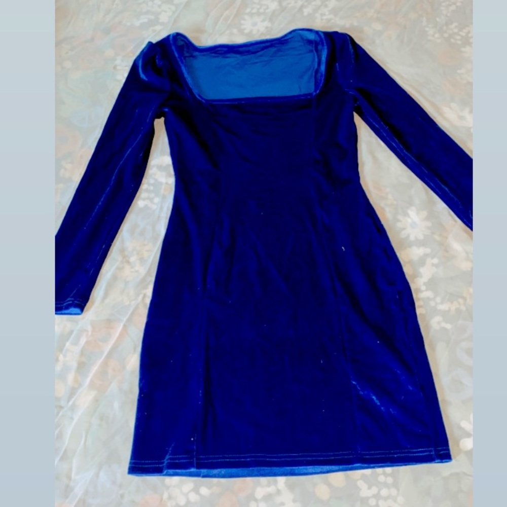 Blue velvet dress